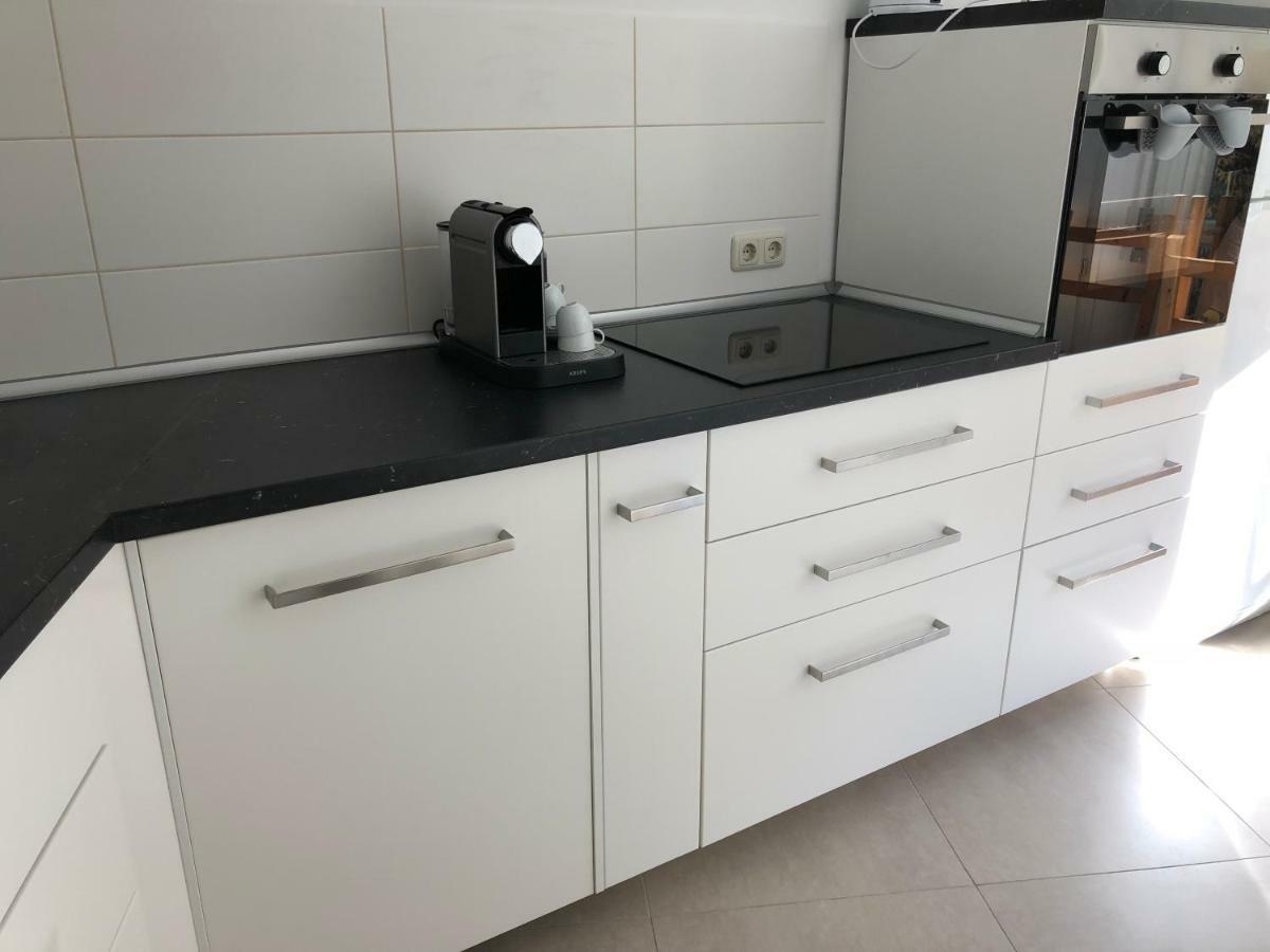 Sonnige Wohnung Im Zentrum Mit Terrasse U Tiefgarage - Netflix & Prime Лейпциг Экстерьер фото