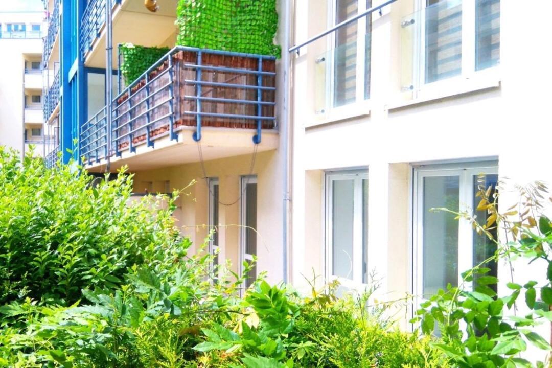 Sonnige Wohnung Im Zentrum Mit Terrasse U Tiefgarage - Netflix & Prime Лейпциг Экстерьер фото